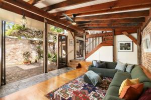 Historic Inner-West Oasis Close to Newtown
