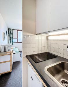 Résidence Zodiaque - STUDIO 23 PERSONNES MAE-9774