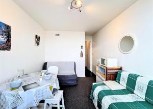 Résidence Zodiaque - STUDIO 23 PERSONNES MAE-9774