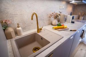 The Bakery Studio N405, Gym & Netflix