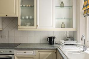 2 BDR Mayfair & selfridges LUX PAD