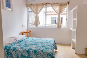 CASA GUAJE Ocean View House 6 Bedroomswith AC 5 min from best Beaches in town Playa Coral Bacocho and Carrizalillo 8 beds up to 16 Guests WIFI Starlink