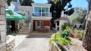 Apartments Alice seafront