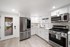 Terrace Views at La Jolla Cove