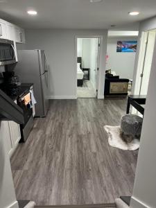 One bedroom private entrance suite