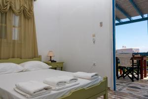 Miltiadis Apartments Paros Greece