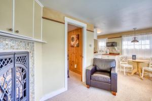 Hidden Villa Cottage #5 - The Sunflower Cottage