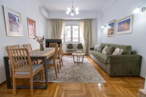 Museum District Apartment