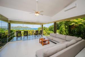 Villa Vista Bahiainfinity Poolbay & Ocean View