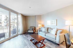 Palms of Destin 1307