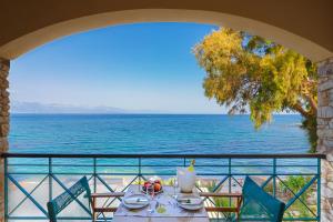 Grekis Beach Hotel and Apartments Messinia Greece
