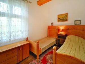 Holiday home with fireplace and private garden