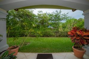 Colina 8F 2 bdr Garden View in Los Suenos