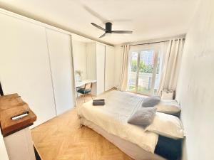 LAmazone - T2 Moderne - Croix de Pierre