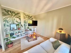 LAmazone - T2 Moderne - Croix de Pierre