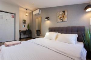 Затишна квартира на Харківській набережній 3