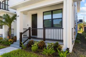 New build in Old West #2 3 Bed 2 Bath Family Rental