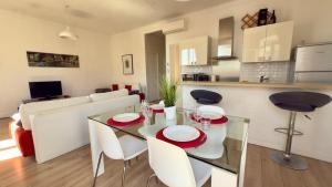 Scène & Palmiers - Cannes