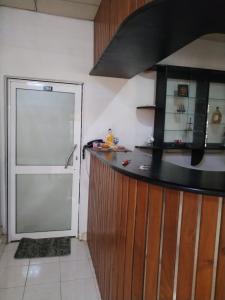 City tour tourist guest and wilpattu safari