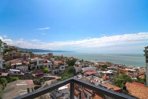 The CUBE - Unique design and stunning views