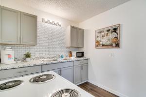 Less Than 1 Mi to Cherokee Casino Sallisaw! Home Near I-40