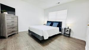 Cozy Escape, rooms in Charlotte