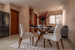 lujoso apto,en el corazón de Cancún Torre Tzalam a 5 min de la entrada a la zona hotelera