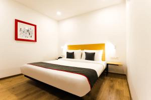 Townhouse Prithvi Resort Near Phoenix Palassio