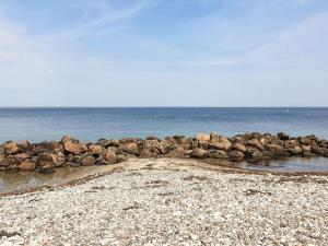 8 person holiday home in Hundested