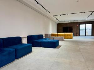 Studio 305 with panoramic pool - close to USP