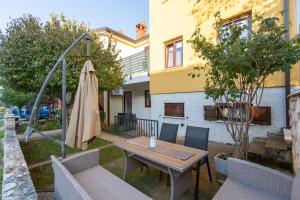 Apartments with parking space Basanija, Umag - 21418