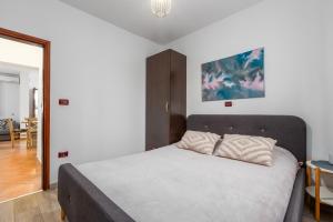 Apartments with parking space Basanija, Umag - 21418