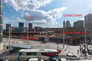 Classic King Single Ensuite Room - AC - Next to CBD - Near Central Station& Townhall& Chinatown& Darling Harbour& UTS& USYD