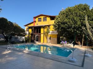 Linda Pousada em Itaipuaçu - Maricá RJ