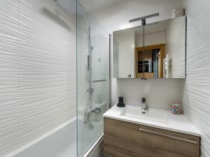 Duplex 6 personnes, cœur de station, balcon et animaux bienvenus - FR-1-640-79