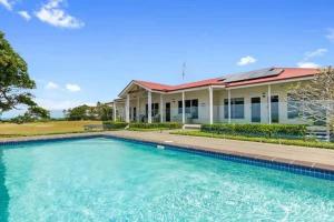 Beachfront Hervey Bay Homestead