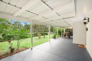 Kiesha House Beachfront Serenity