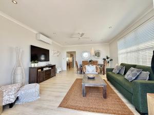 Villa Oceania at Caves Beach Villas