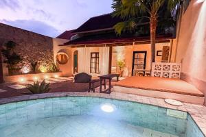 Ubu Villa Lemme with Rustic Mediterranean Style