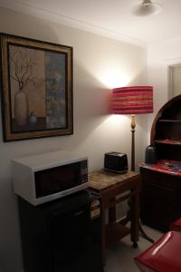 Cottage room with ensuite and kitchenette