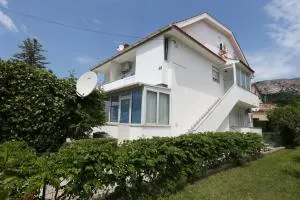 Apartments Ljubica - باشكا