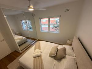 Peaceful Randwick Apt With Parking