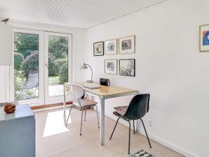 6 person holiday home in Tisvildeleje