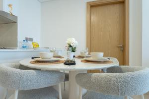 Spacious 3BR - Al Reem Family Escape