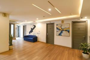 FabHotel Majestic JPM I