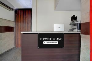 Super Townhouse Johri Enclave Metro Station Formerly Second Home