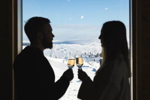 Star Arctic Hotel & Activities