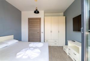 Apartamente Miramare by Alz