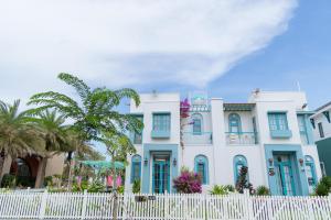 Family 2BR Villa, Pool, Tub and Modern Kitchen