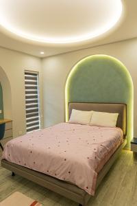 Family 2BR Villa, Pool, Tub and Modern Kitchen
